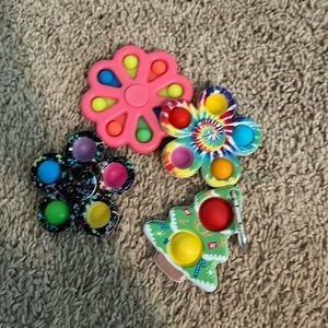 sensory/fidget toys